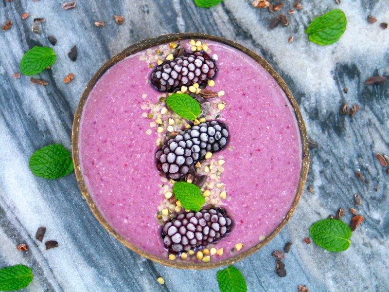 Blackberry Nourish Me 2 smoothie June 2018