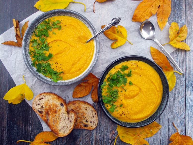 Pumpkin-Cauliflower-soup-March-2018-800×600